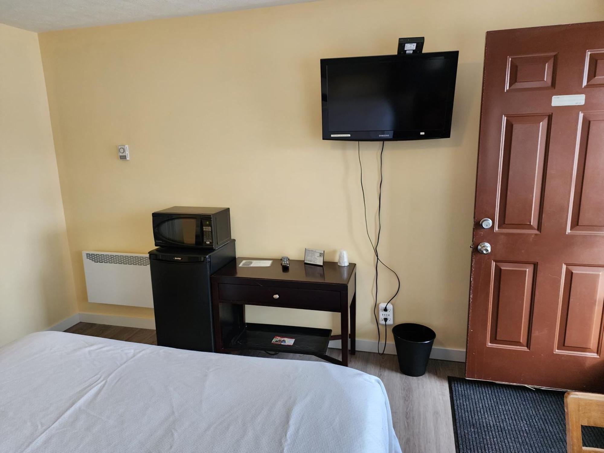 Sunparlor Motel Leamington Buitenkant foto