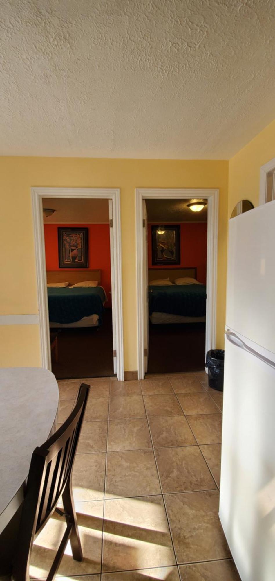 Sunparlor Motel Leamington Buitenkant foto
