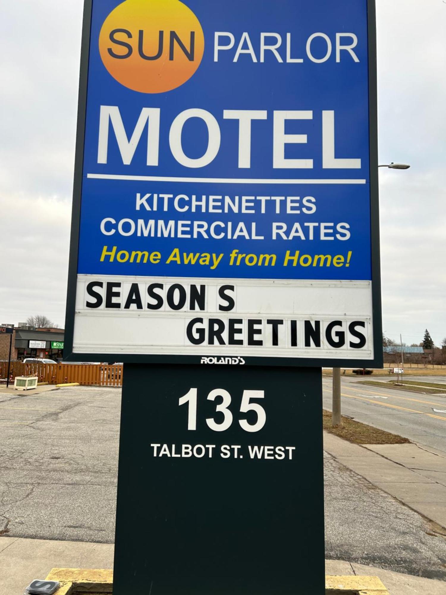 Sunparlor Motel Leamington Buitenkant foto
